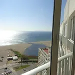 Apartamento Vista Mar Edificio Manhattan 19